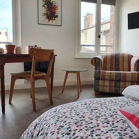 La Petite Vadrouille - Coeur Urbain D'Epernay Apartment Ngoại thất bức ảnh